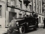 1929.gads. Ugunsdzēsēju mašīna Strēlnieku ielā