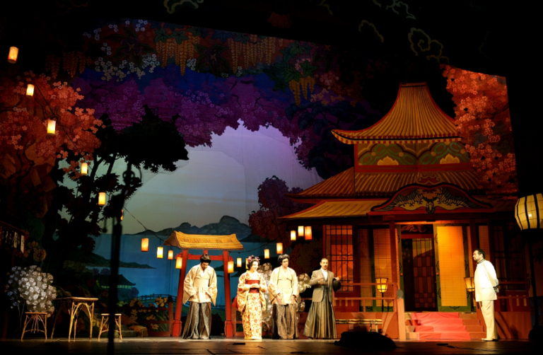 Madama Butterfly