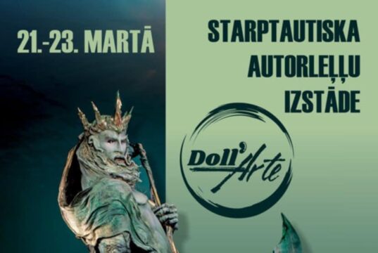 21. martā Rīgā tiek atklāta grandioza starptautiska dizaineru leļļu izstāde Doll’Arte
