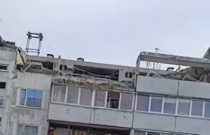 Rīgā, gāzes sprādzienā cietušajai mājai noteikts avārijas stāvoklis, un tās ekspluatācija aizliegta