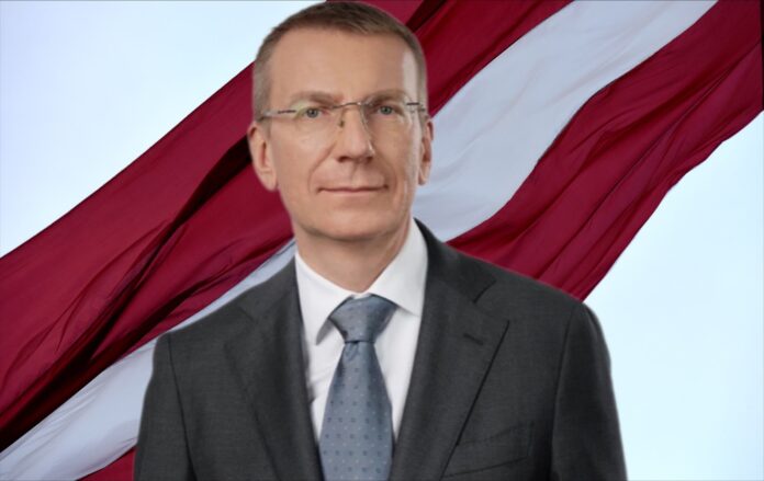 Valsts prezidents veic iedzīvotājus Latvijas Neatkarības atjaunošanas gadadienā
