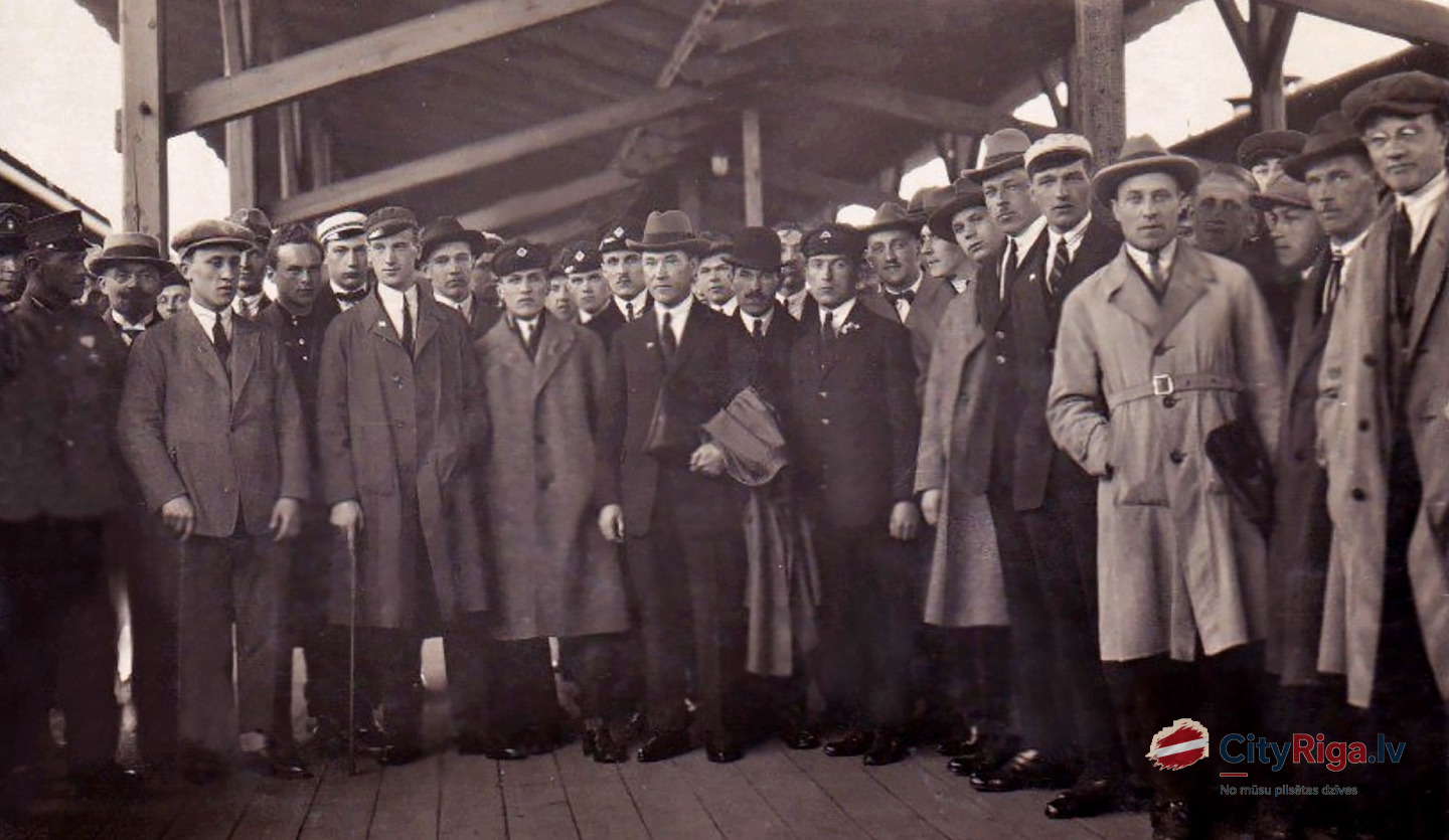 Latvijas futbolisti  1930. gadi.