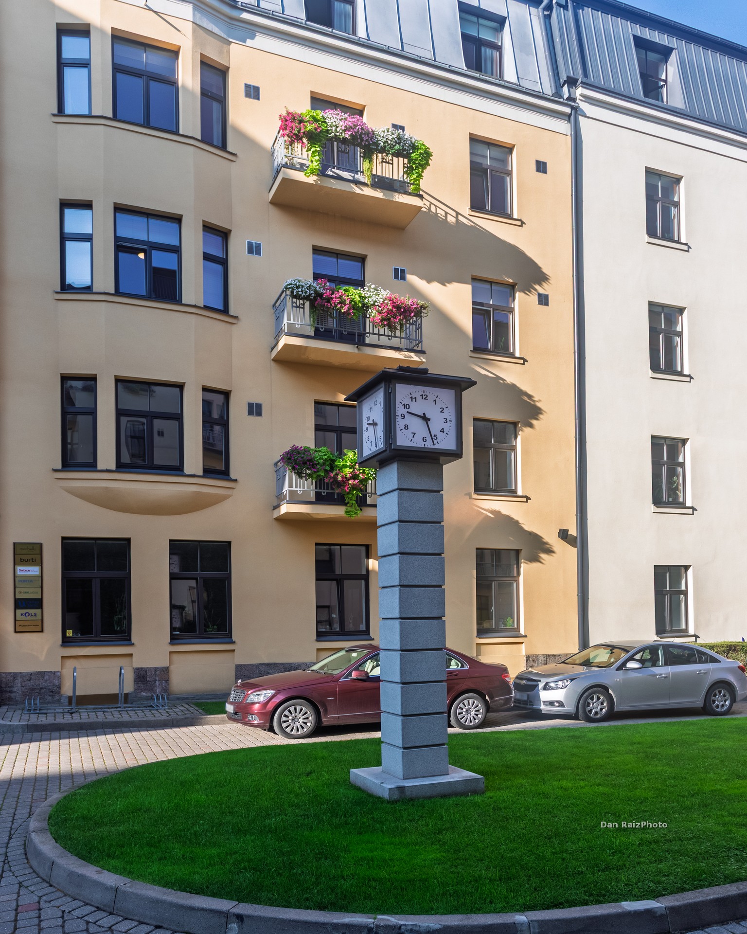 Rīgas arhitektūra. Kr. Valdemāra iela