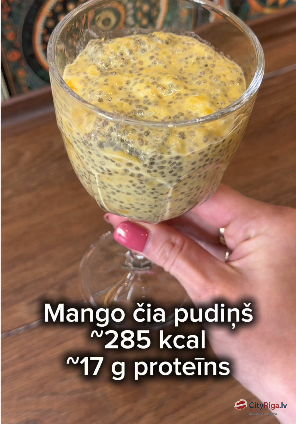 Mango čia pudiņš ar augstu olbaltumvielu saturu