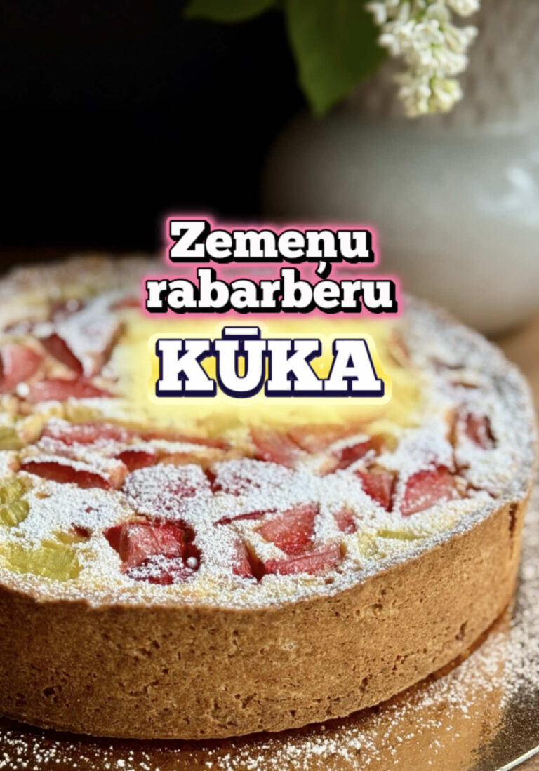 Rabarberu–zemeņu kūka