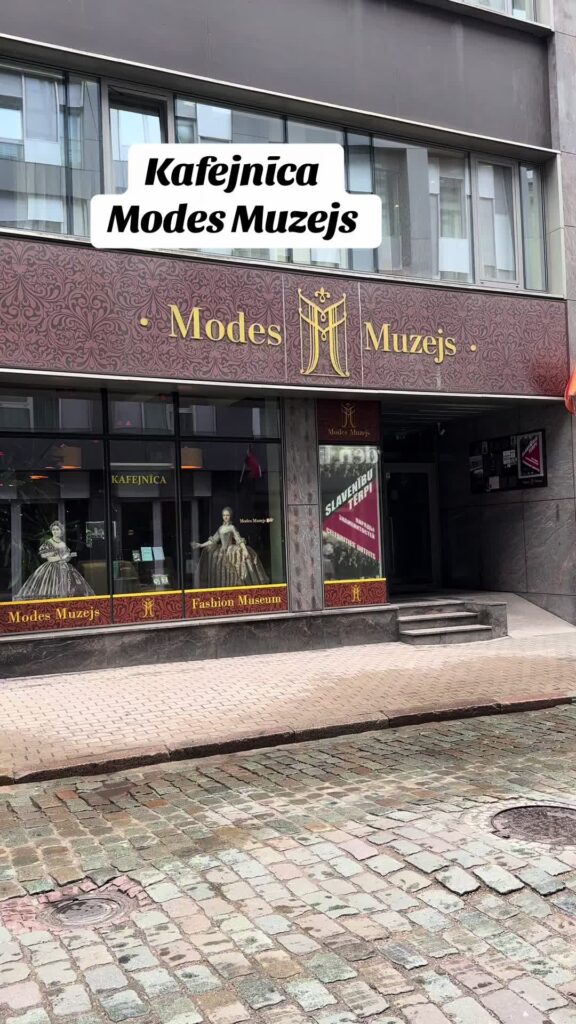 Kafejnīca Modes Muzejs