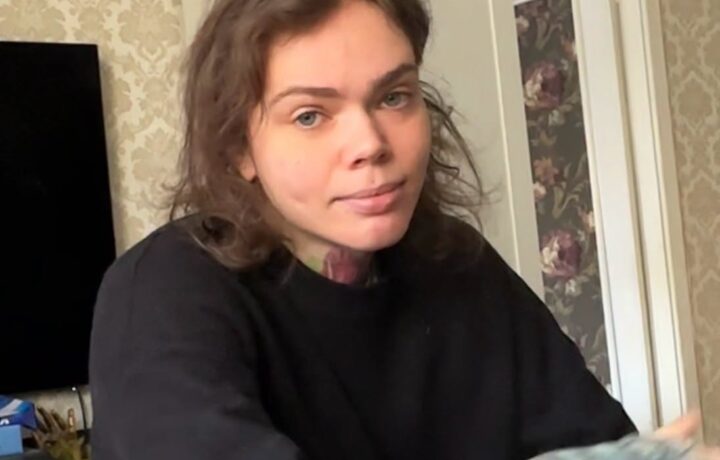 Meklē Alinu Suhanovsku
