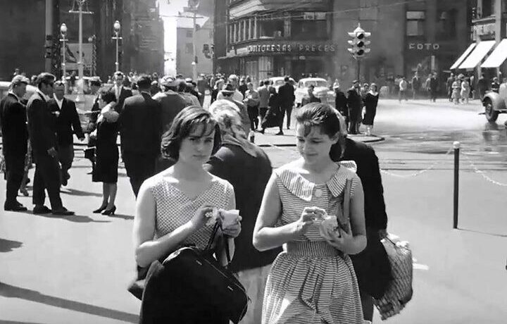 1960.gads. Rīdzinieki pilsētas ielās