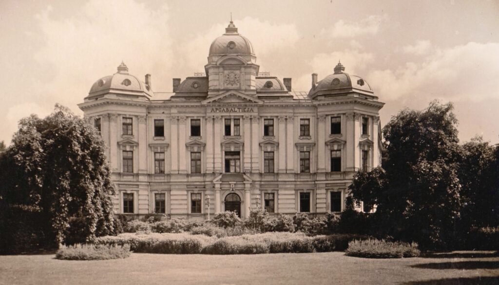 1930. gadi. Apgabaltiesas ēka