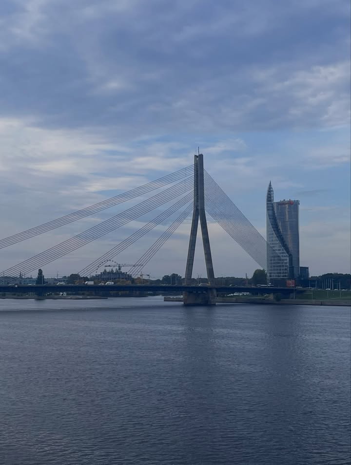 🌉 RĪGA PĀRI DAUGAVAI