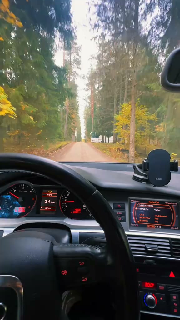 🌙 RĪGA NEGULĒ | UZ SĒNĒM AR AUTOBUSU?! 🍄🚌🤣